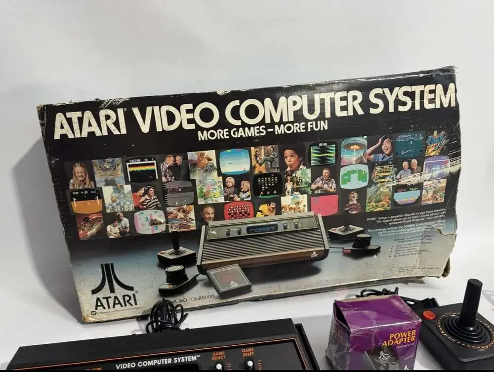 Vintage Atari 2600 Video Computer System with Original Box